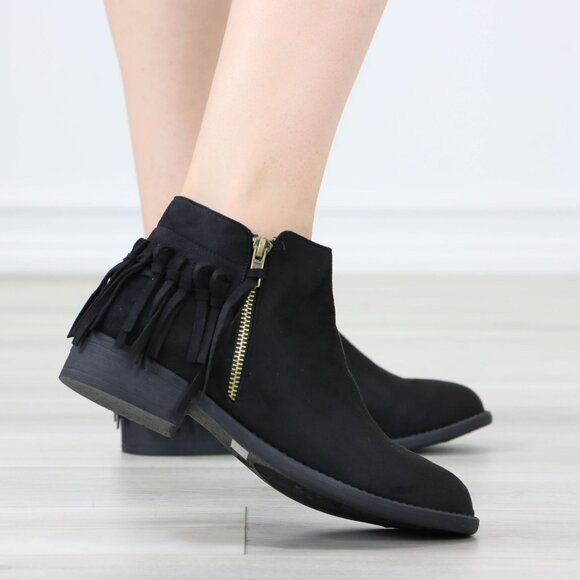 Black Suede Boots Tassel Flat Heel Round Toe Ankle Booties Flats - Picture 5 of 12
